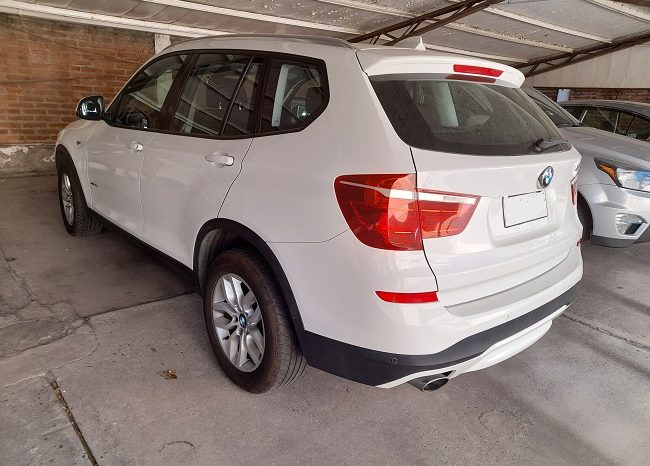 
								BMW X3  XDrive D Ejecutive full									