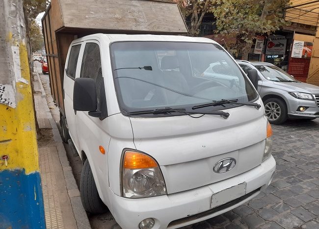 Hyundai  H-100