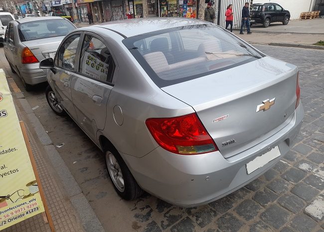 
								Chevrolet Sail II LT full									