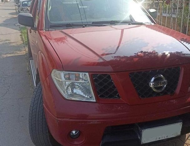 Nissan Navara SE