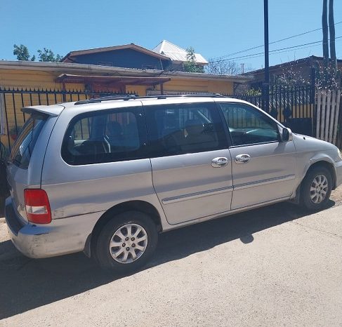 
								Kia Motors Carnival III  LS full									