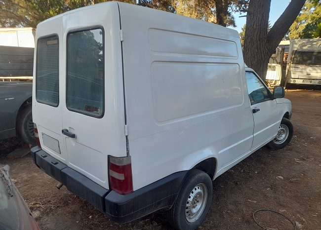 
								Fiat Fiorino full									