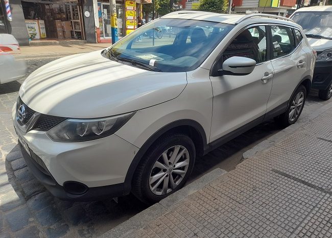 
								Nissan Qashqai Automatica full									