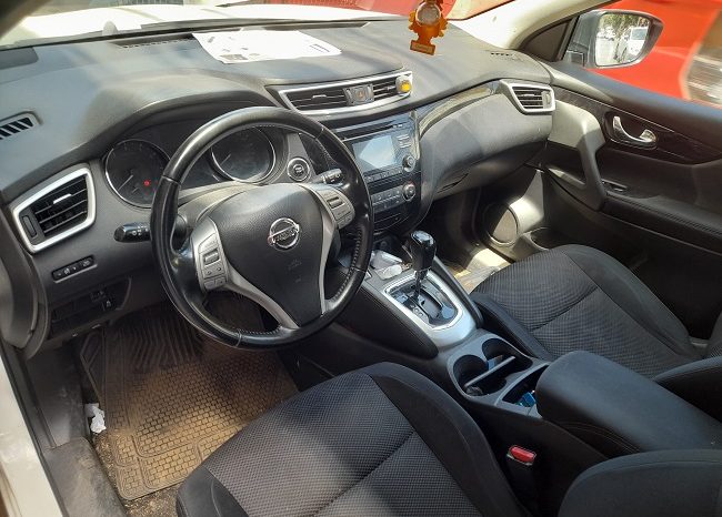 
								Nissan Qashqai Automatica full									