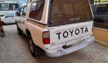 
										TOYOTA  HI LUX  STD  Dcab. 4X4 full									