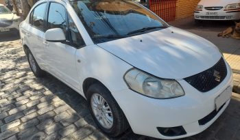 
										Suzuki  SX4  GLX  Sport full									