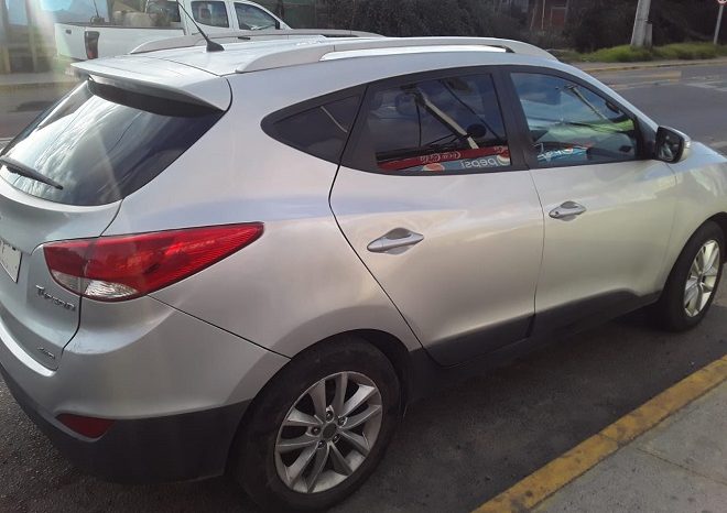 
								Hyundai Tucson Automatica full									