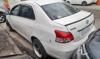 
										Toyota Yaris  GLI full									