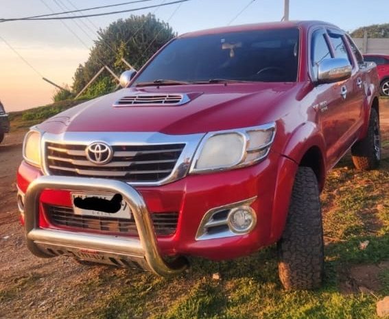 Toyota New Hilux DCab, 4X4