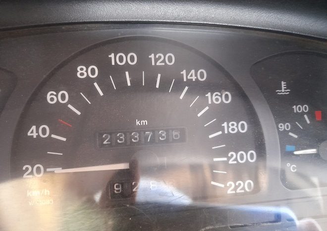 
								Opel  Vectra full									