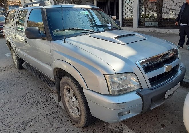 
								Chevrolet  S-10 Apache III full									