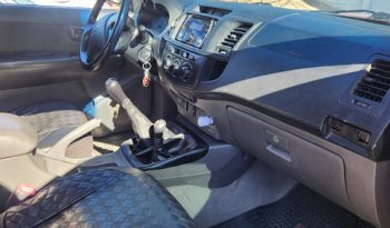 
										Toyota New Hilux DCab, 4X4 full									