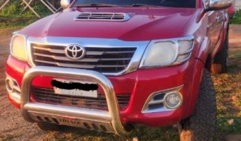 
										Toyota New Hilux DCab, 4X4 full									