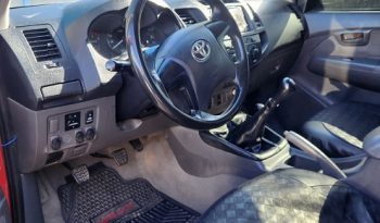 
										Toyota New Hilux DCab, 4X4 full									