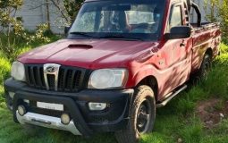 Mahindra Pick up 4X4