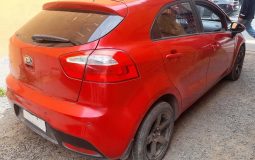 Kia Rio 5  EX