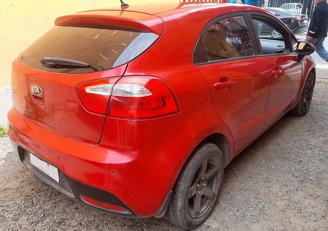 
								Kia Rio 5  EX full									