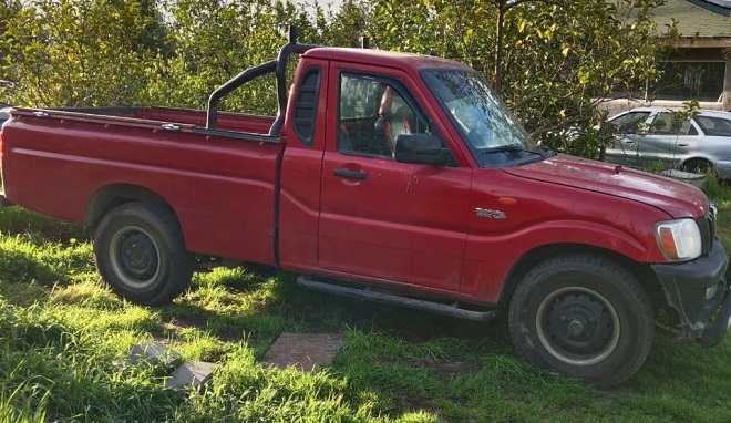 Mahindra Pick up 4X4