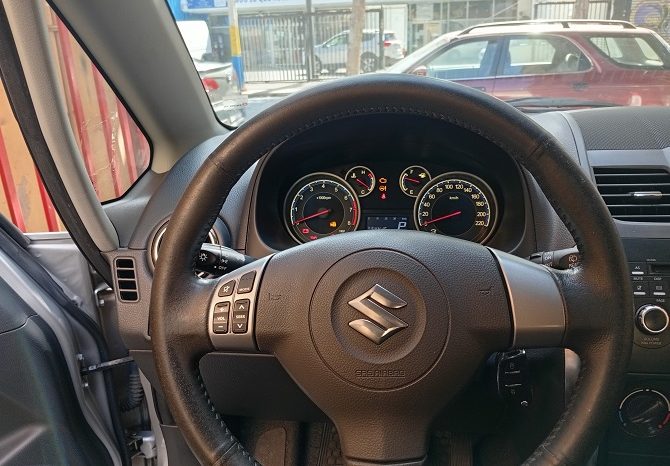 
								Suzuki SX4 Crossover HB Aut full									